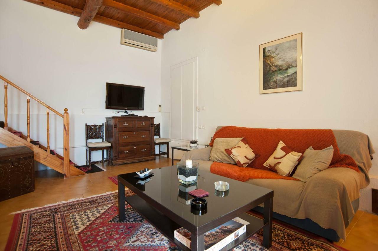 Elia Apartments Chrisso Delphi Exterior photo