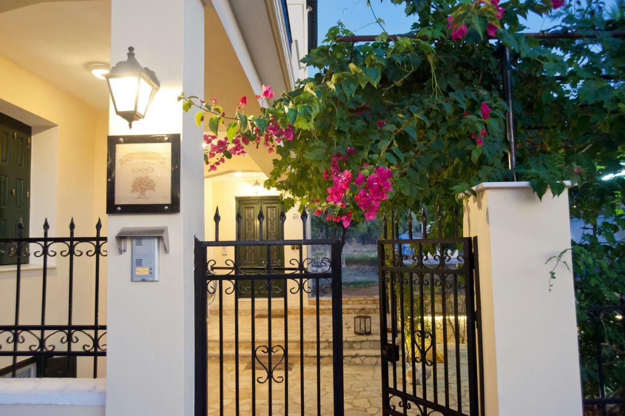 Elia Apartments Chrisso Delphi Exterior photo